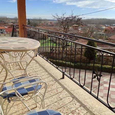 Casa Rural La Vizana Alija del Infantado エクステリア 写真